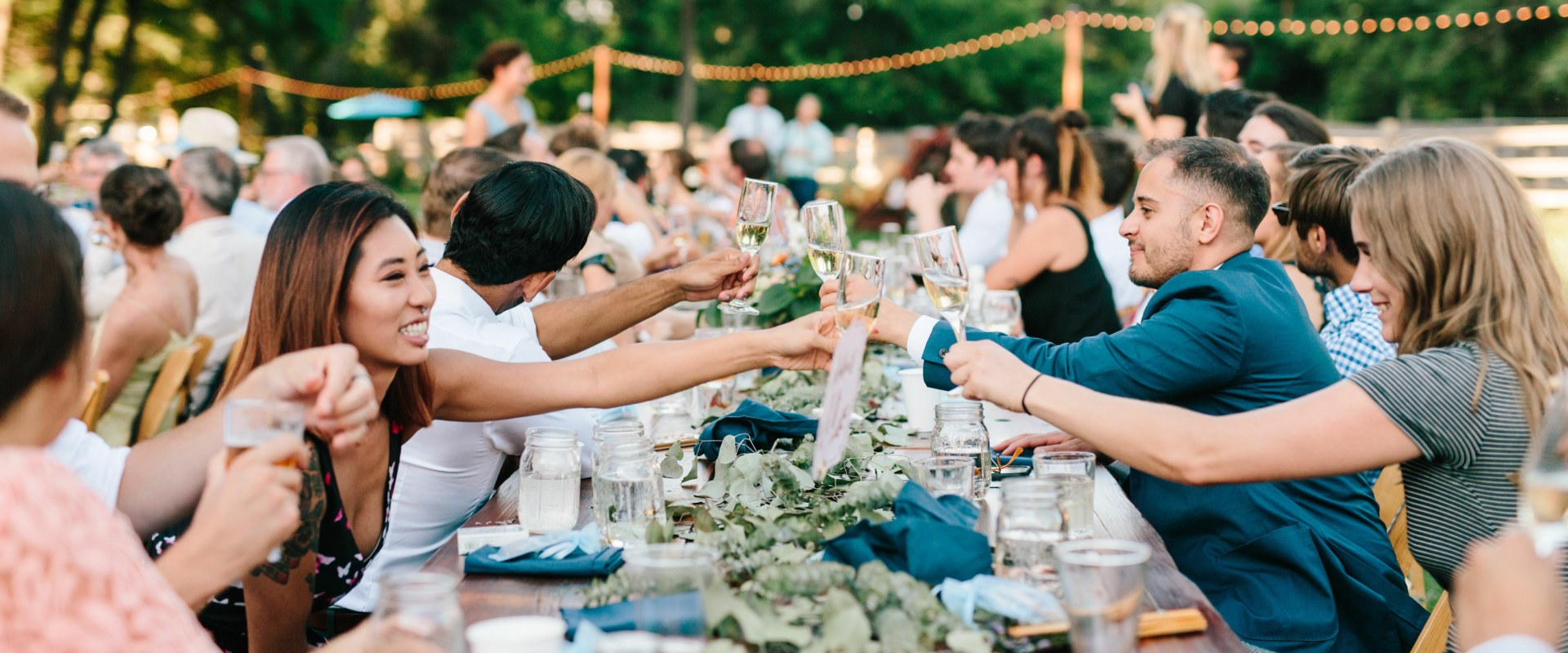 The Ultimate Guide to Wedding Guest Etiquette