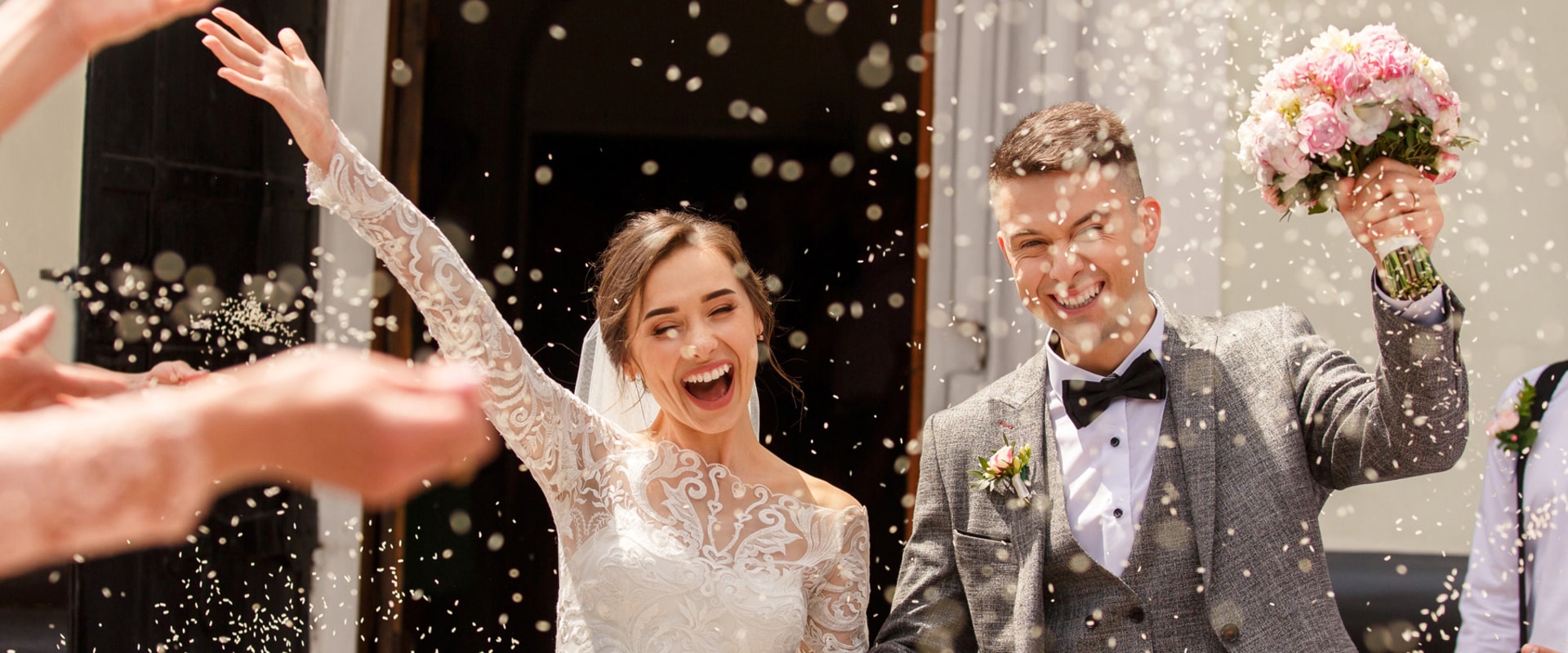 How Much Should You Pay for Wedding Photography Deposit?